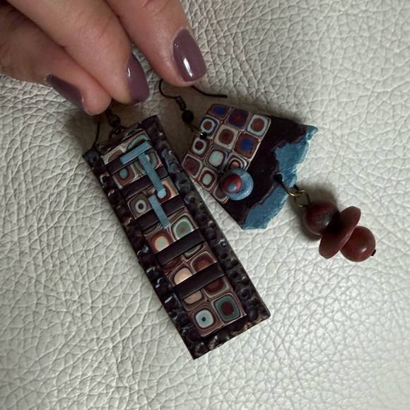 🧚🏼‍♀️ Unique 🧚🏼‍♀️Handmade Abstract Earrings - Picture 6 of 8